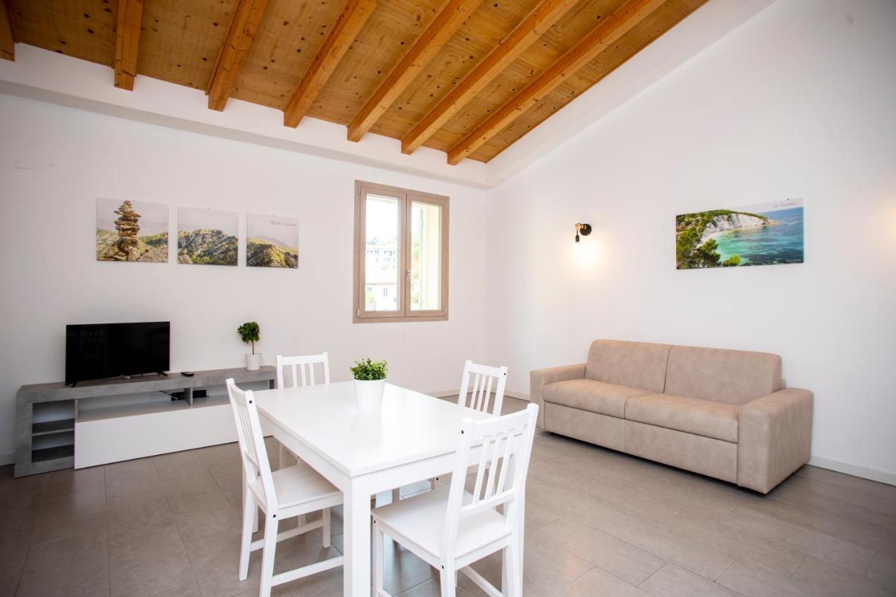 Apartment Dimora Mascagni - Goelba *